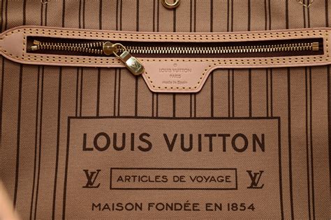 articles de voyage louis vuitton|louis vuitton 1854 neverfull.